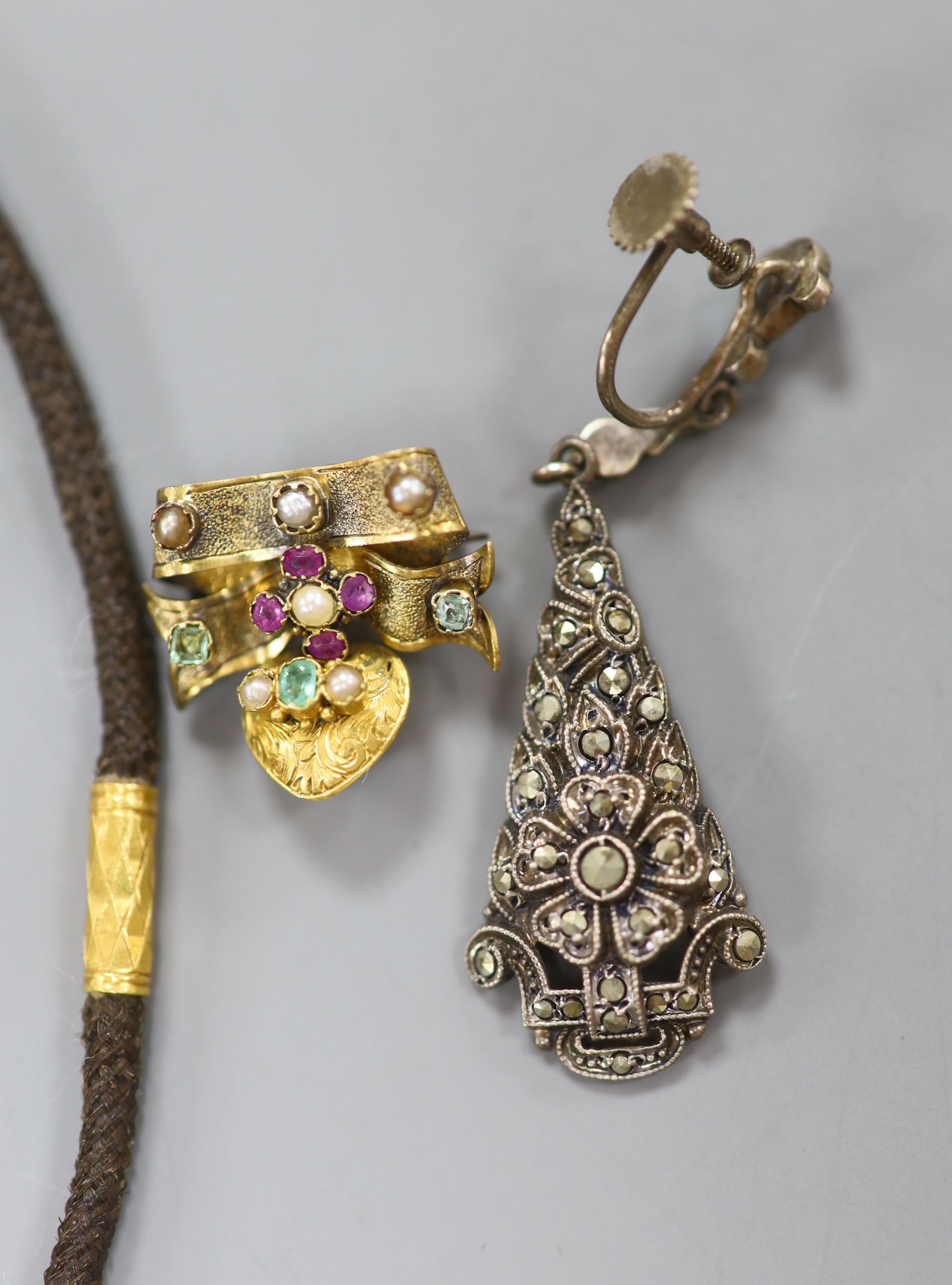 Two Edwardian gold bar brooches and other jewellery